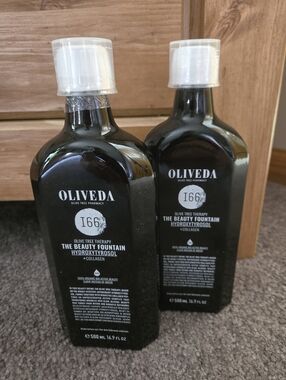 OLIVEDA The Beauty Fountain Hydroxytyrosol Collagen Serum - Black
